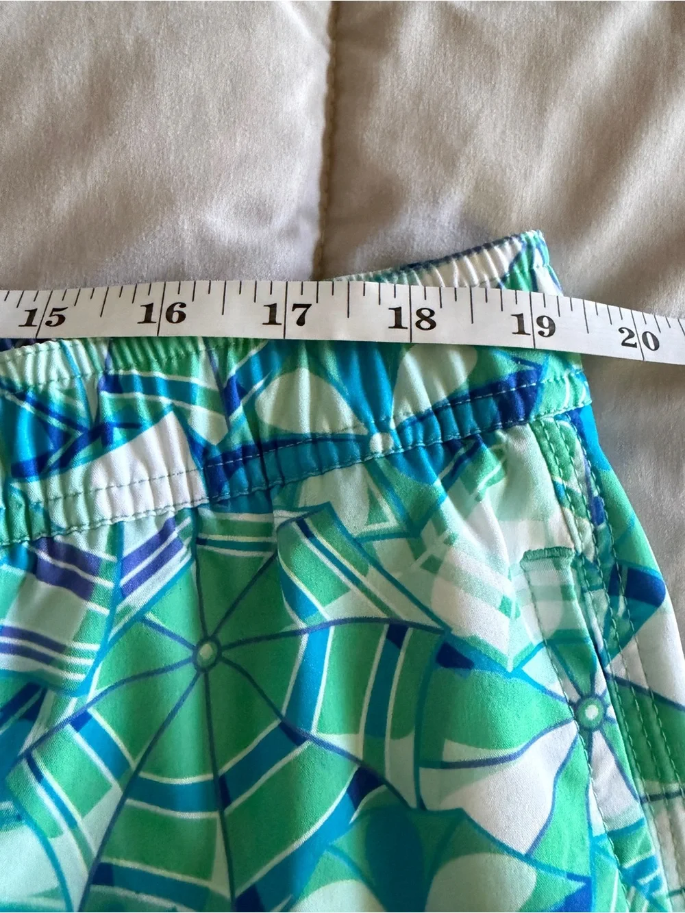 Vineyard Vines Umbrella Print Swim Trunks XL Blue Green Beach Shorts